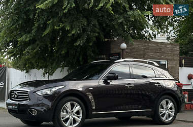 Позашляховик / Кросовер Infiniti QX70 2013 в Одесі