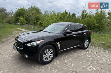 Позашляховик / Кросовер Infiniti QX70 2013 в Підволочиську