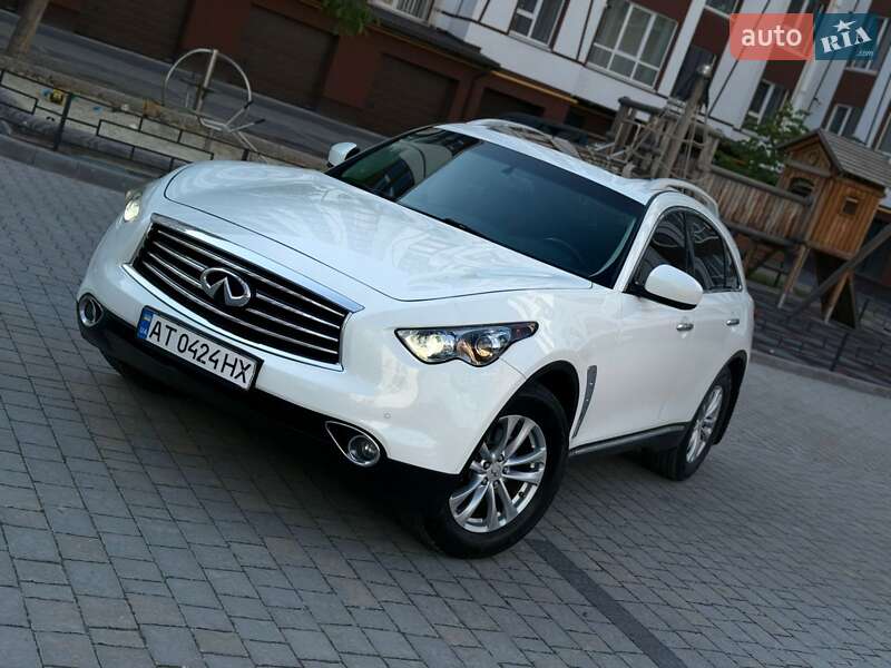 Внедорожник / Кроссовер Infiniti QX70 2016 в Ивано-Франковске