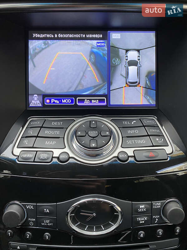 Внедорожник / Кроссовер Infiniti QX70 2016 в Киеве