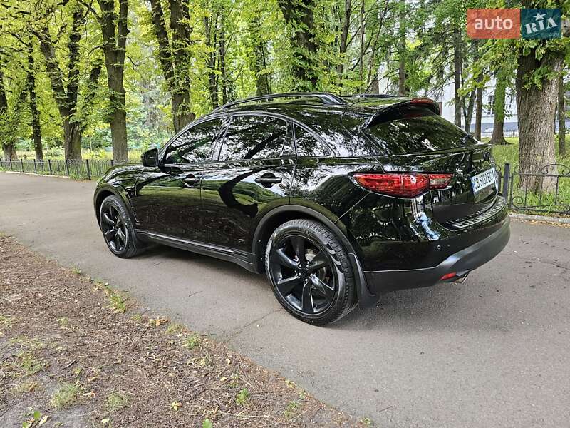 Позашляховик / Кросовер Infiniti QX70 2014 в Ніжині