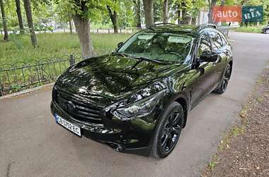 Внедорожник / Кроссовер Infiniti QX70 2014 в Нежине