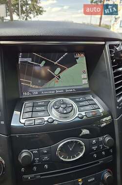 Внедорожник / Кроссовер Infiniti QX70 2014 в 
