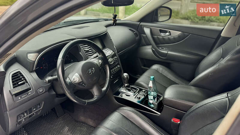 Позашляховик / Кросовер Infiniti QX70 2016 в Харкові