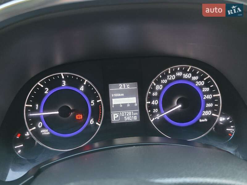 Внедорожник / Кроссовер Infiniti QX70 2014 в Виннице