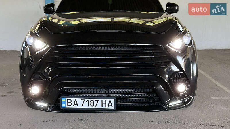 Внедорожник / Кроссовер Infiniti QX70 2017 в Кропивницком