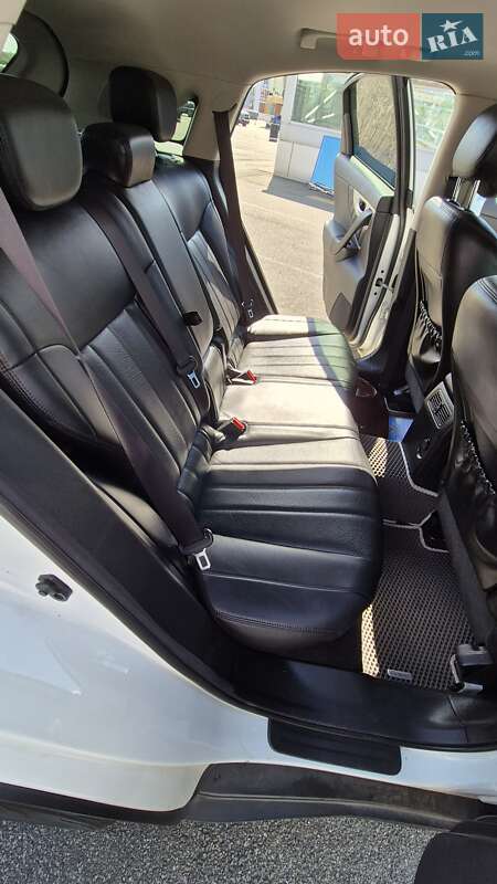 Позашляховик / Кросовер Infiniti QX70 2016 в Києві