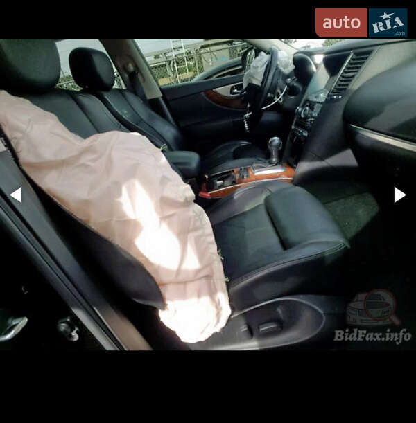 Внедорожник / Кроссовер Infiniti QX70 2013 в Харькове