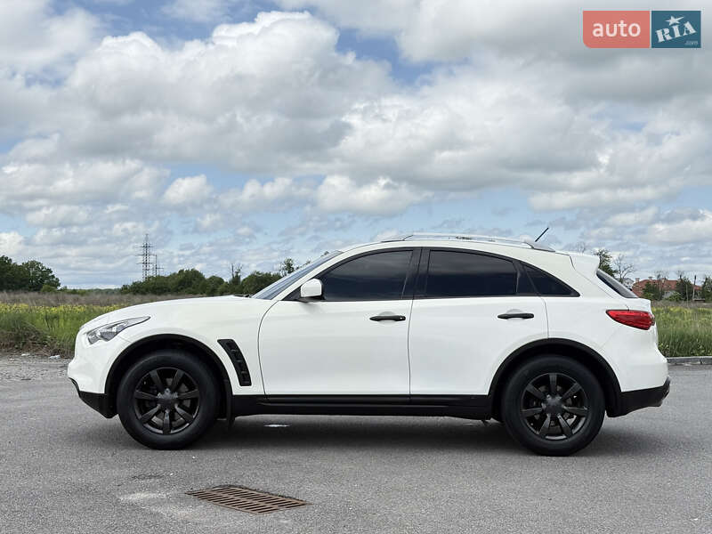 Внедорожник / Кроссовер Infiniti QX70 2016 в Виннице