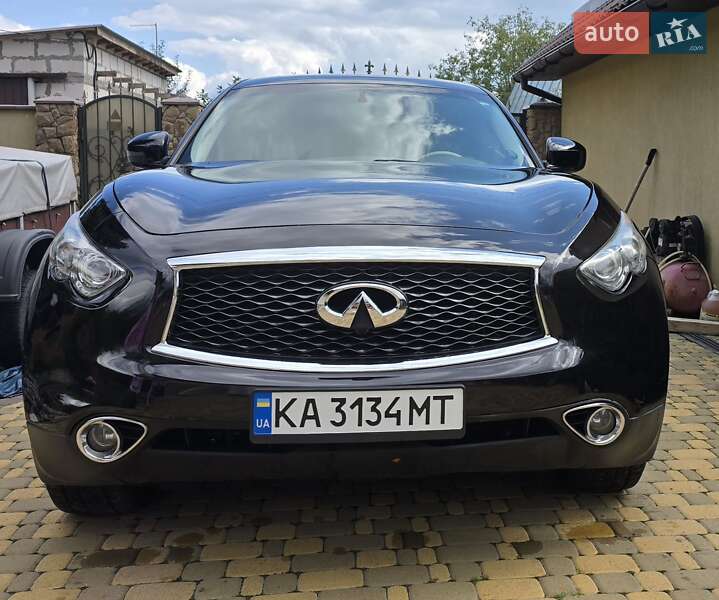 Внедорожник / Кроссовер Infiniti QX70 2017 в Киеве
