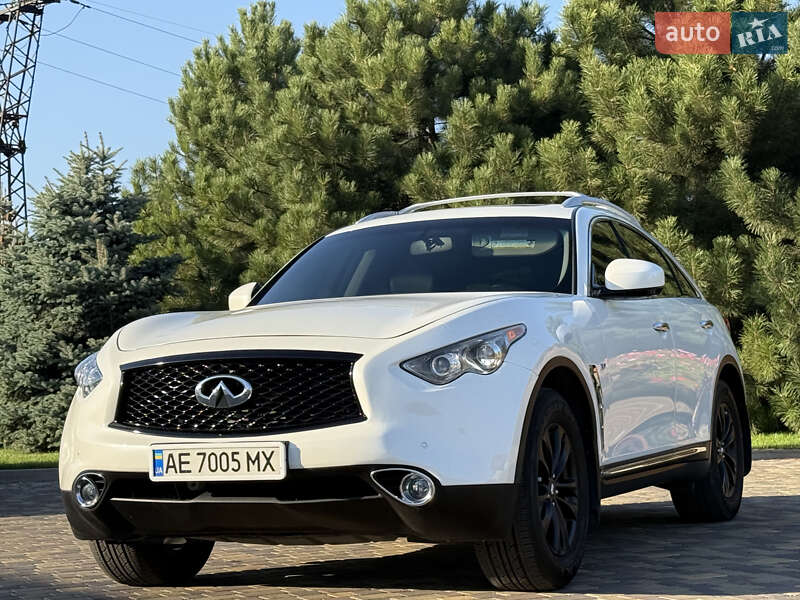 Infiniti QX70 2017