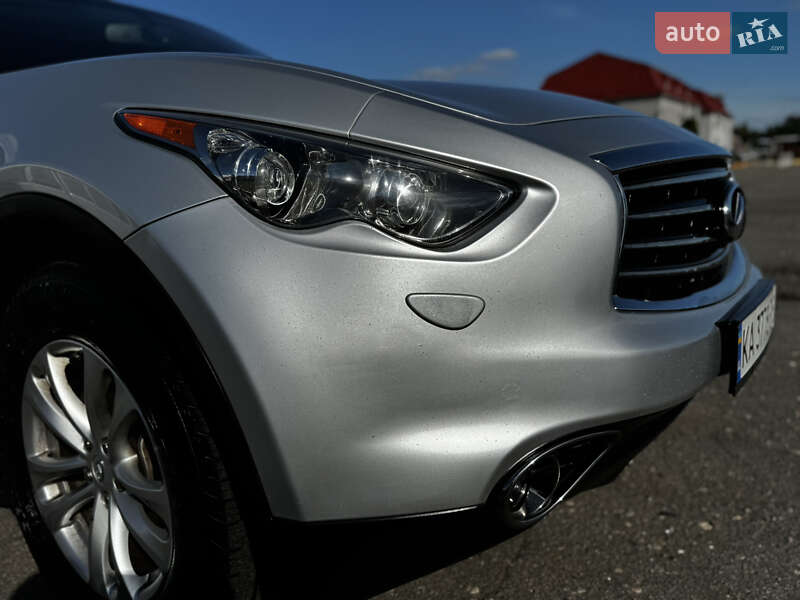 Внедорожник / Кроссовер Infiniti QX70 2013 в Киеве фото 12 Внедорожник / Кроссовер Infiniti QX70 2013 в Киеве