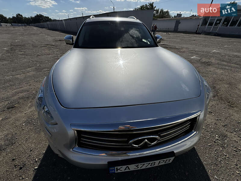 Внедорожник / Кроссовер Infiniti QX70 2013 в Киеве фото 22 Внедорожник / Кроссовер Infiniti QX70 2013 в Киеве