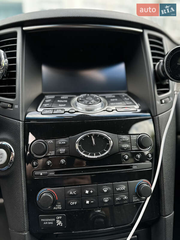 Внедорожник / Кроссовер Infiniti QX70 2017 в Киеве