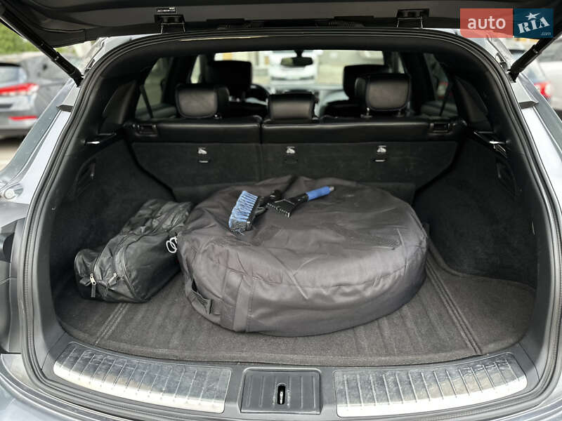 Внедорожник / Кроссовер Infiniti QX70 2017 в Киеве