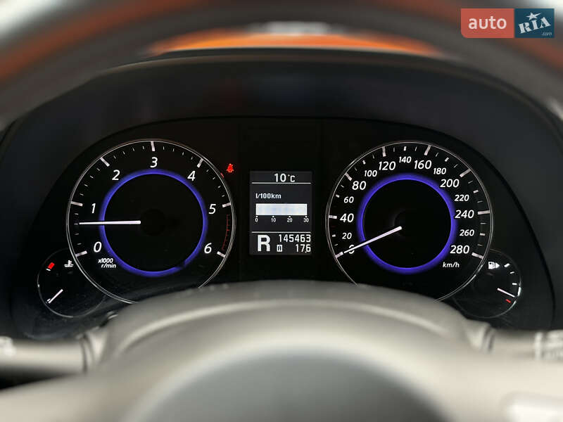 Позашляховик / Кросовер Infiniti QX70 2013 в Вінниці