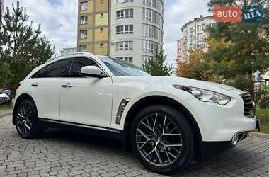 Позашляховик / Кросовер Infiniti QX70 2016 в 