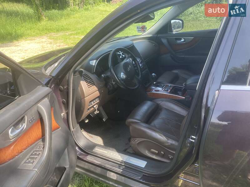 Позашляховик / Кросовер Infiniti QX70 2013 в Білій Церкві фото 4 Позашляховик / Кросовер Infiniti QX70 2013 в Білій Церкві