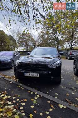 Позашляховик / Кросовер Infiniti QX70 2013 в  фото 17 Позашляховик / Кросовер Infiniti QX70 2013 в