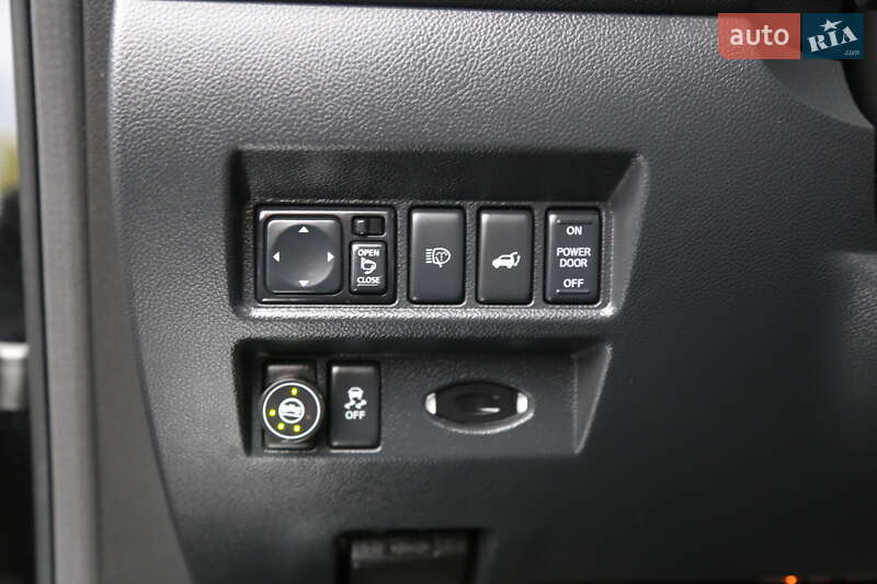 Позашляховик / Кросовер Infiniti QX70 2013 в Києві фото 25 Позашляховик / Кросовер Infiniti QX70 2013 в Києві