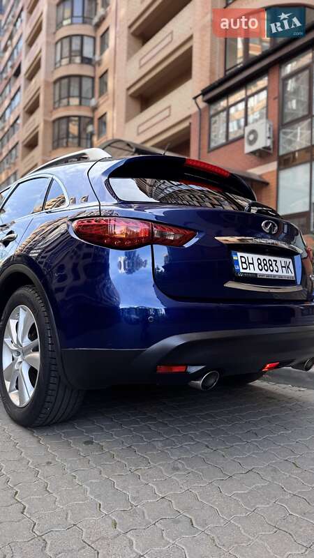 Внедорожник / Кроссовер Infiniti QX70 2016 в Одессе фото 34 Внедорожник / Кроссовер Infiniti QX70 2016 в Одессе