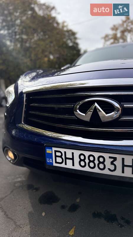 Внедорожник / Кроссовер Infiniti QX70 2016 в Одессе фото 63 Внедорожник / Кроссовер Infiniti QX70 2016 в Одессе