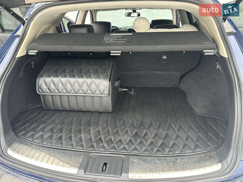 Внедорожник / Кроссовер Infiniti QX70 2015 в Виннице фото 25 Внедорожник / Кроссовер Infiniti QX70 2015 в Виннице