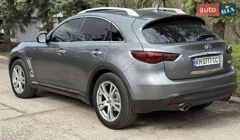 Внедорожник / Кроссовер Infiniti QX70 2016 в Краматорске фото 8 Внедорожник / Кроссовер Infiniti QX70 2016 в Краматорске