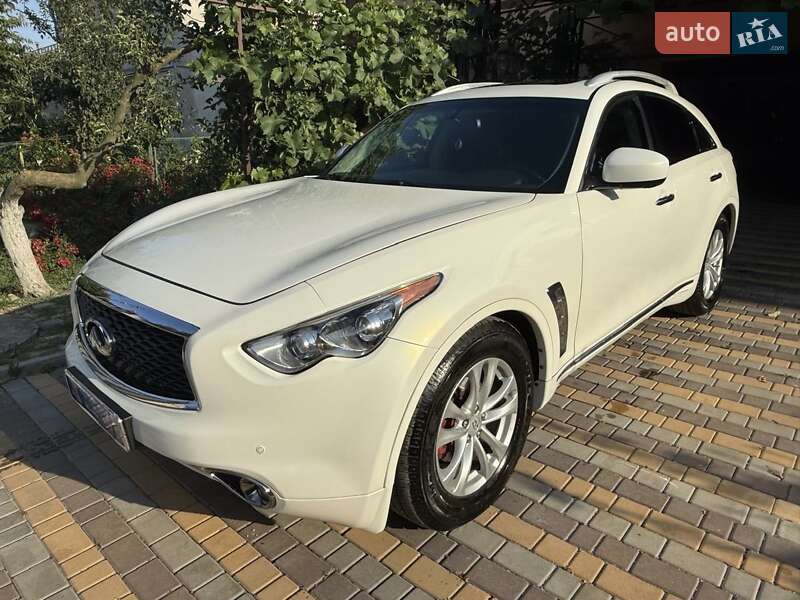 Внедорожник / Кроссовер Infiniti QX70 2015 в Киеве фото 2 Внедорожник / Кроссовер Infiniti QX70 2015 в Киеве