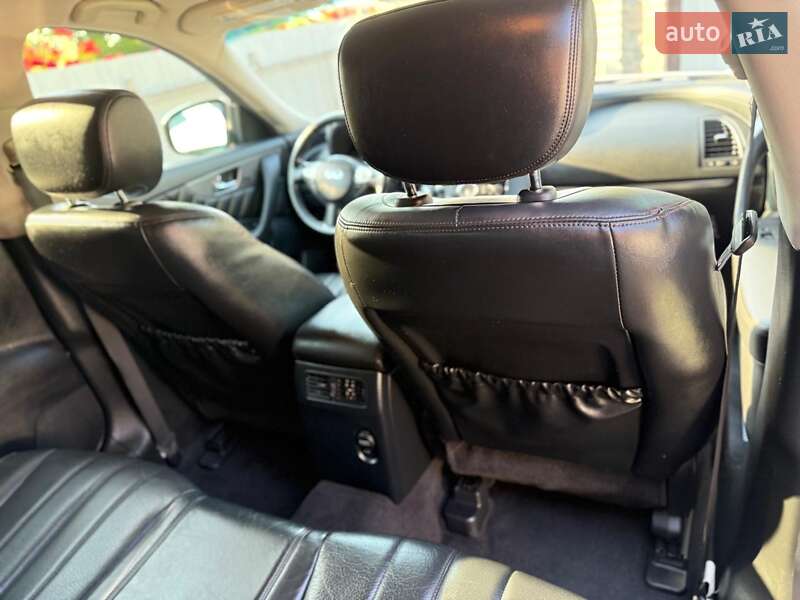 Внедорожник / Кроссовер Infiniti QX70 2015 в Киеве фото 11 Внедорожник / Кроссовер Infiniti QX70 2015 в Киеве