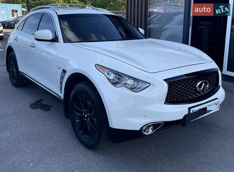 Позашляховик / Кросовер Infiniti QX70 2017 в Дніпрі