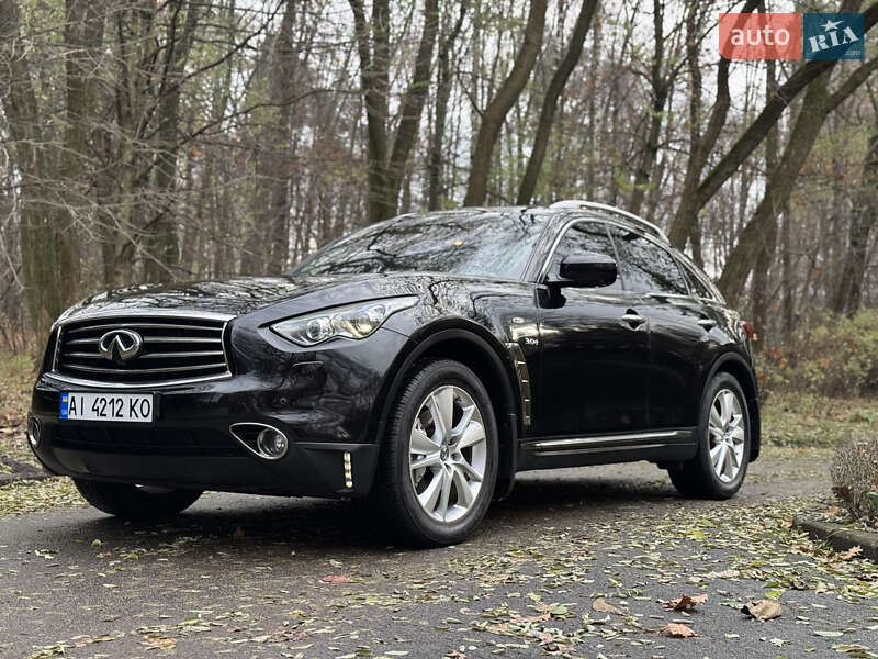 Внедорожник / Кроссовер Infiniti QX70 2013 в Киеве фото 11 Внедорожник / Кроссовер Infiniti QX70 2013 в Киеве