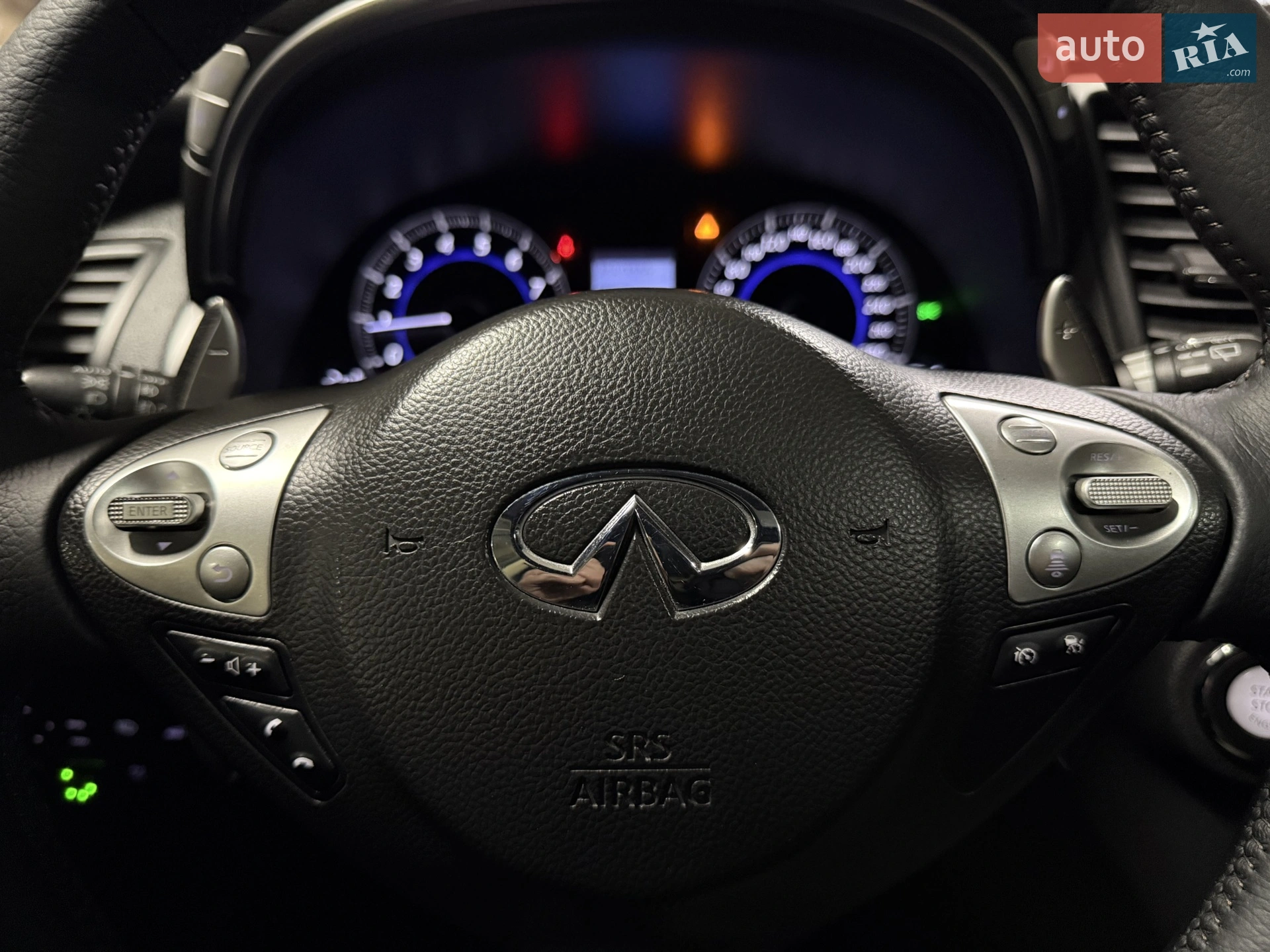 2013 Infiniti QX70 - мініатюра 34