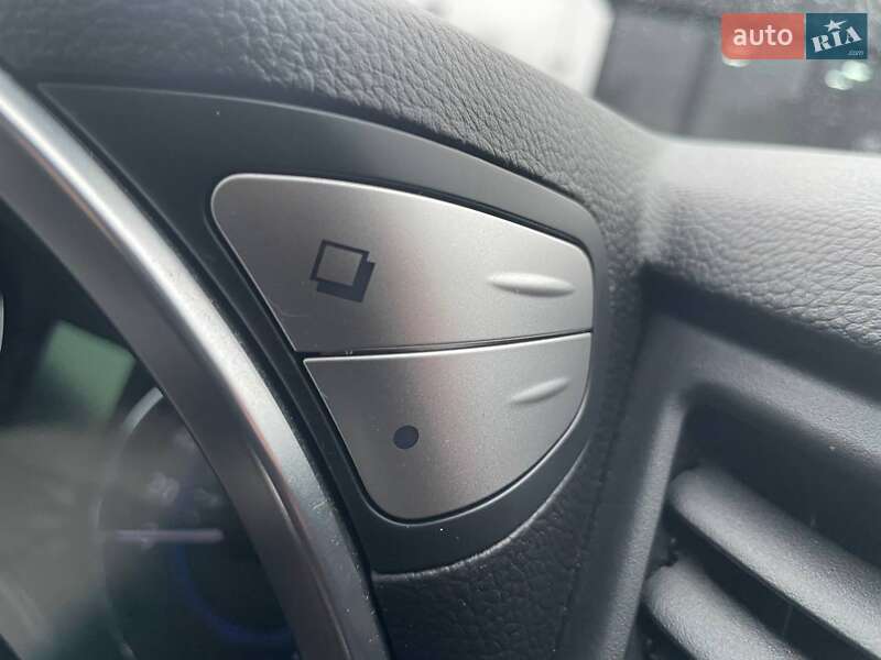 Позашляховик / Кросовер Infiniti QX70 2015 в Києві