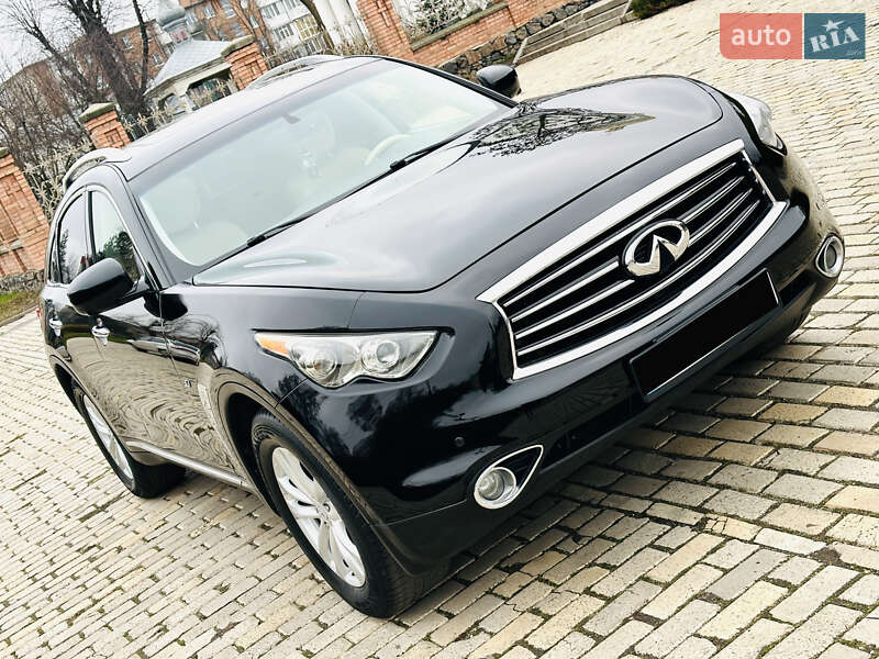 Позашляховик / Кросовер Infiniti QX70 2014 в Білій Церкві
