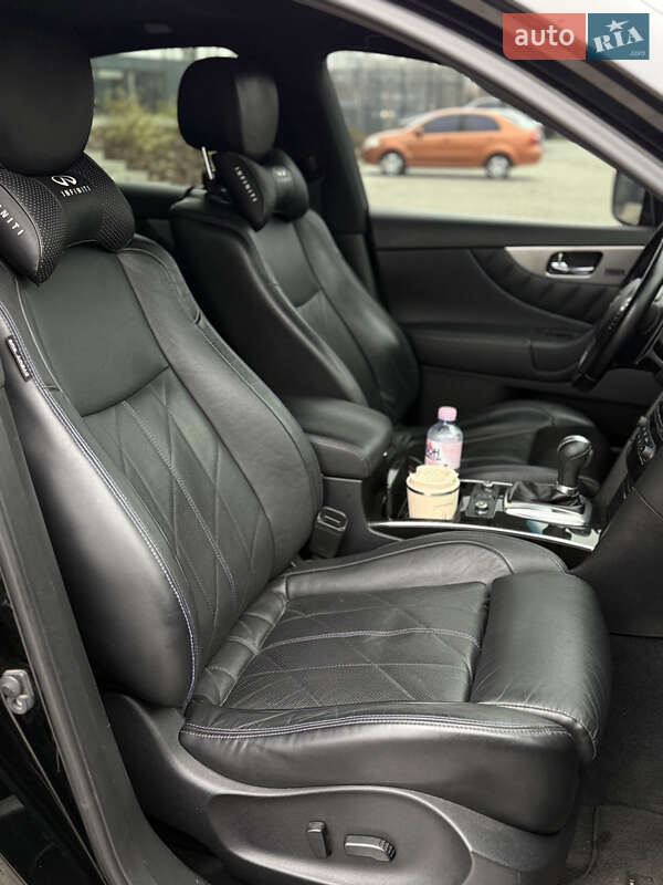 Позашляховик / Кросовер Infiniti QX70 2017 в Кропивницькому фото 7 Позашляховик / Кросовер Infiniti QX70 2017 в Кропивницькому