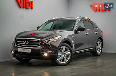 Внедорожник / Кроссовер Infiniti QX70 2014 в Киеве