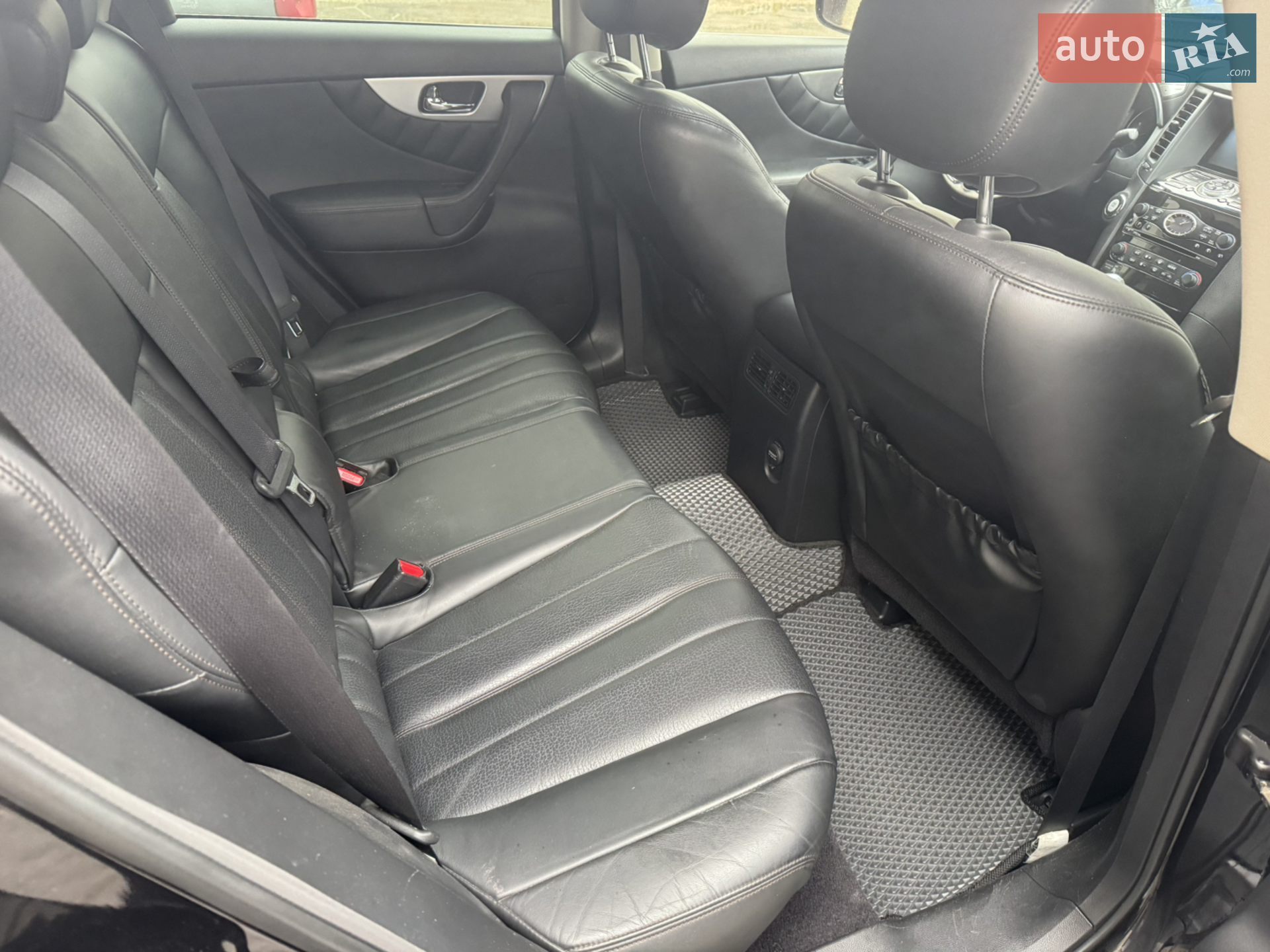 2013 Infiniti QX70 - мініатюра 27