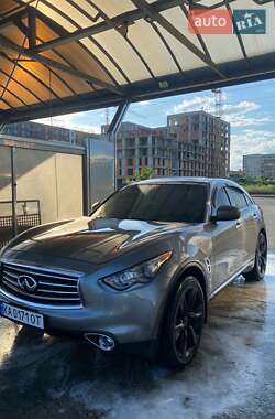 Внедорожник / Кроссовер Infiniti QX70 2014 в Ужгороде