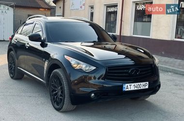 Внедорожник / Кроссовер Infiniti QX70 2015 в Рахове