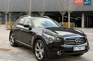 Позашляховик / Кросовер Infiniti QX70 2014 в Києві