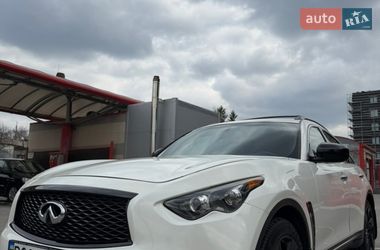 Внедорожник / Кроссовер Infiniti QX70 2016 в Львове