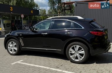 Внедорожник / Кроссовер Infiniti QX70 2013 в Виннице