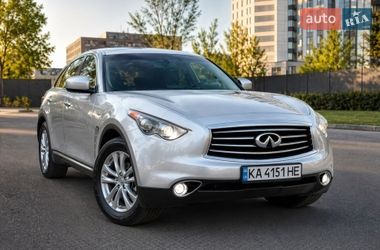 Внедорожник / Кроссовер Infiniti QX70 2016 в Киеве