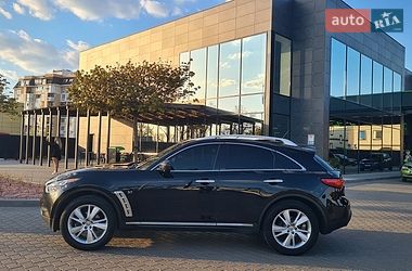 Внедорожник / Кроссовер Infiniti QX70 2014 в Киеве