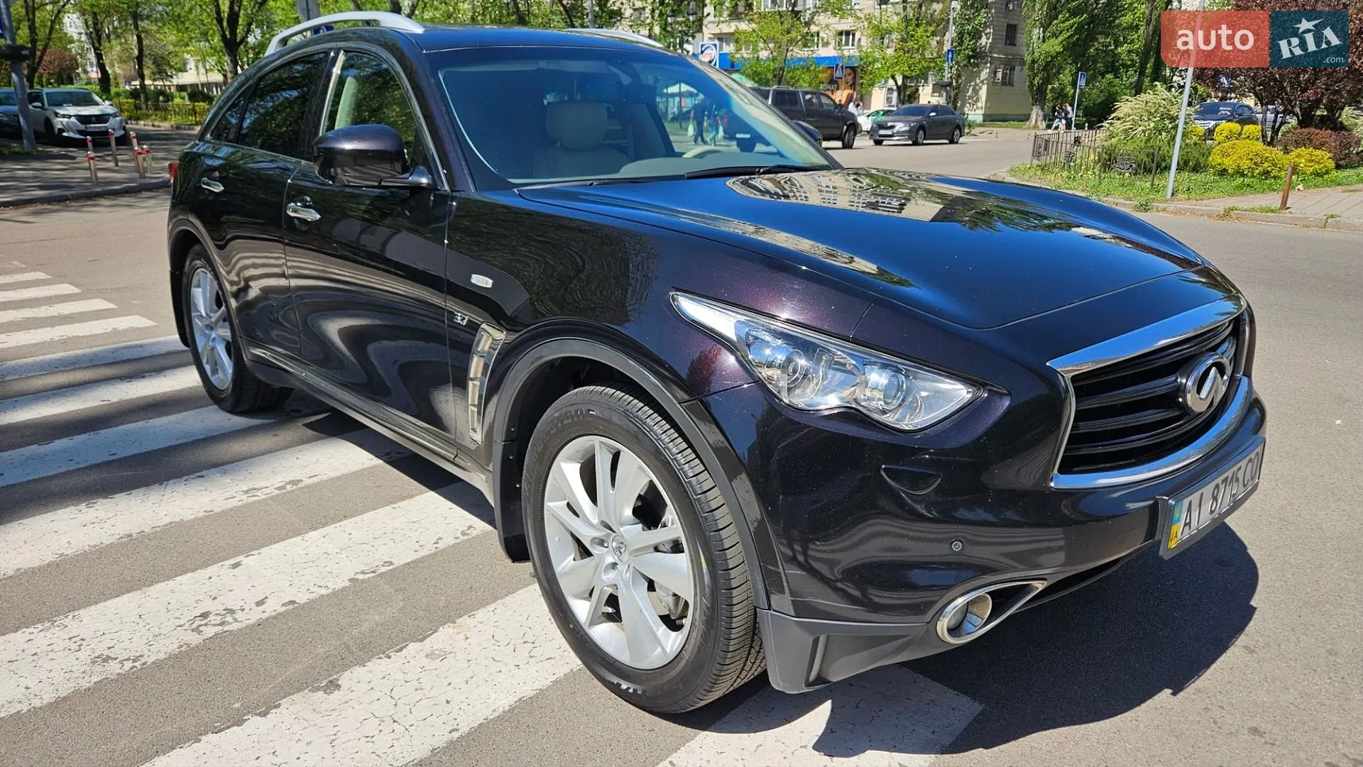 2014 Infiniti QX70 - мініатюра 3