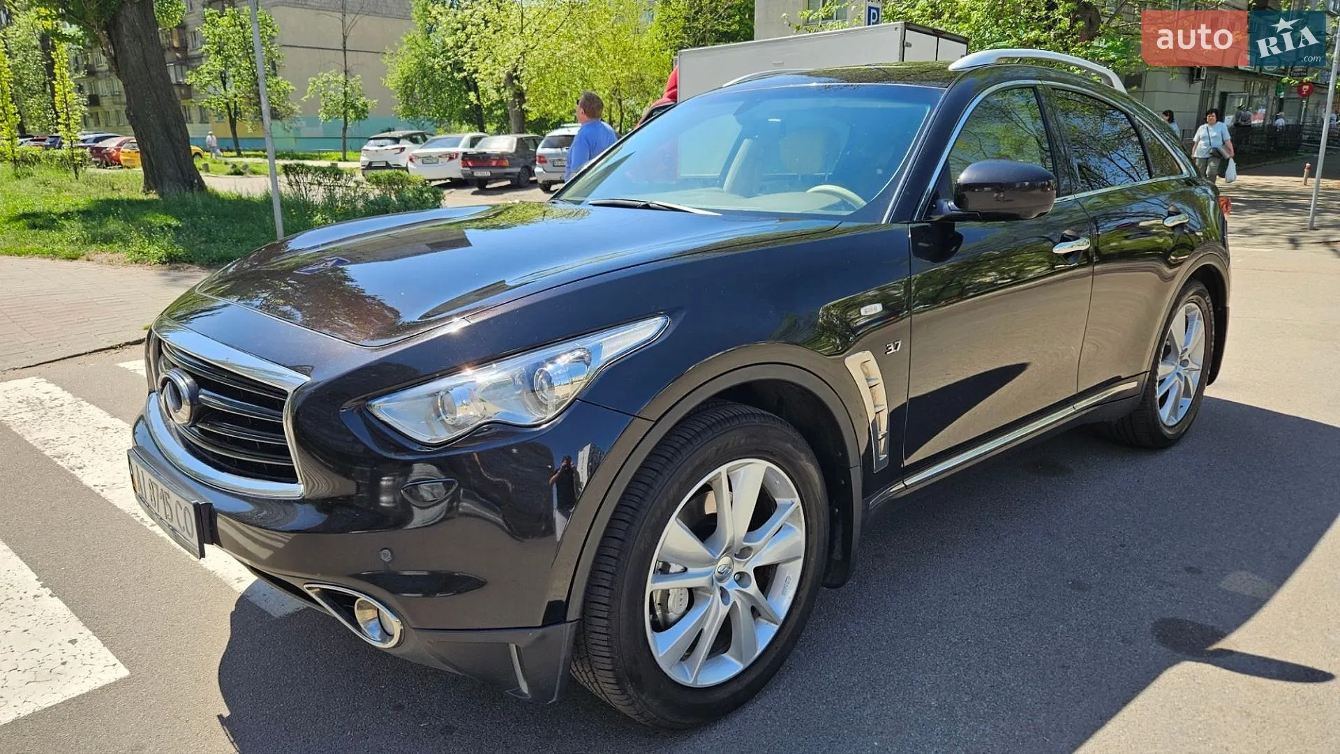 2014 Infiniti QX70 - мініатюра 9