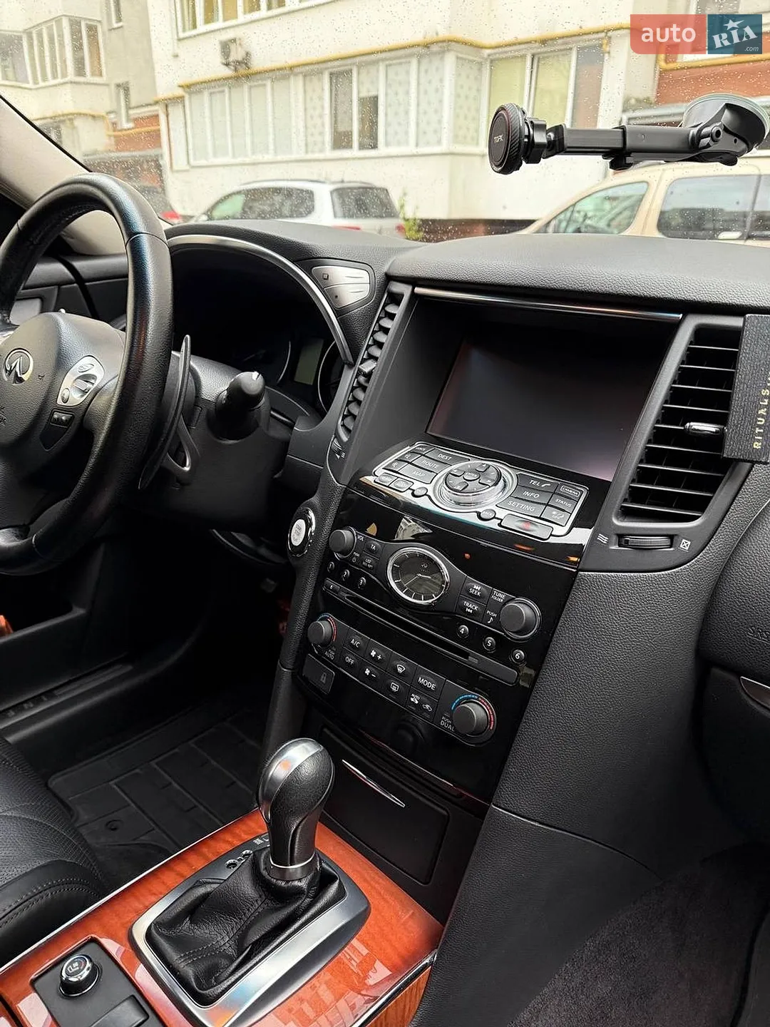 2016 Infiniti QX70 - мініатюра 7