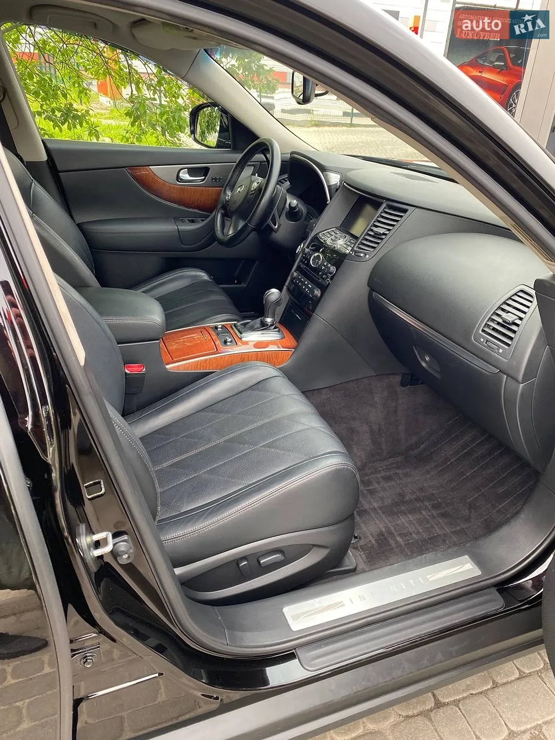 2016 Infiniti QX70 - мініатюра 35