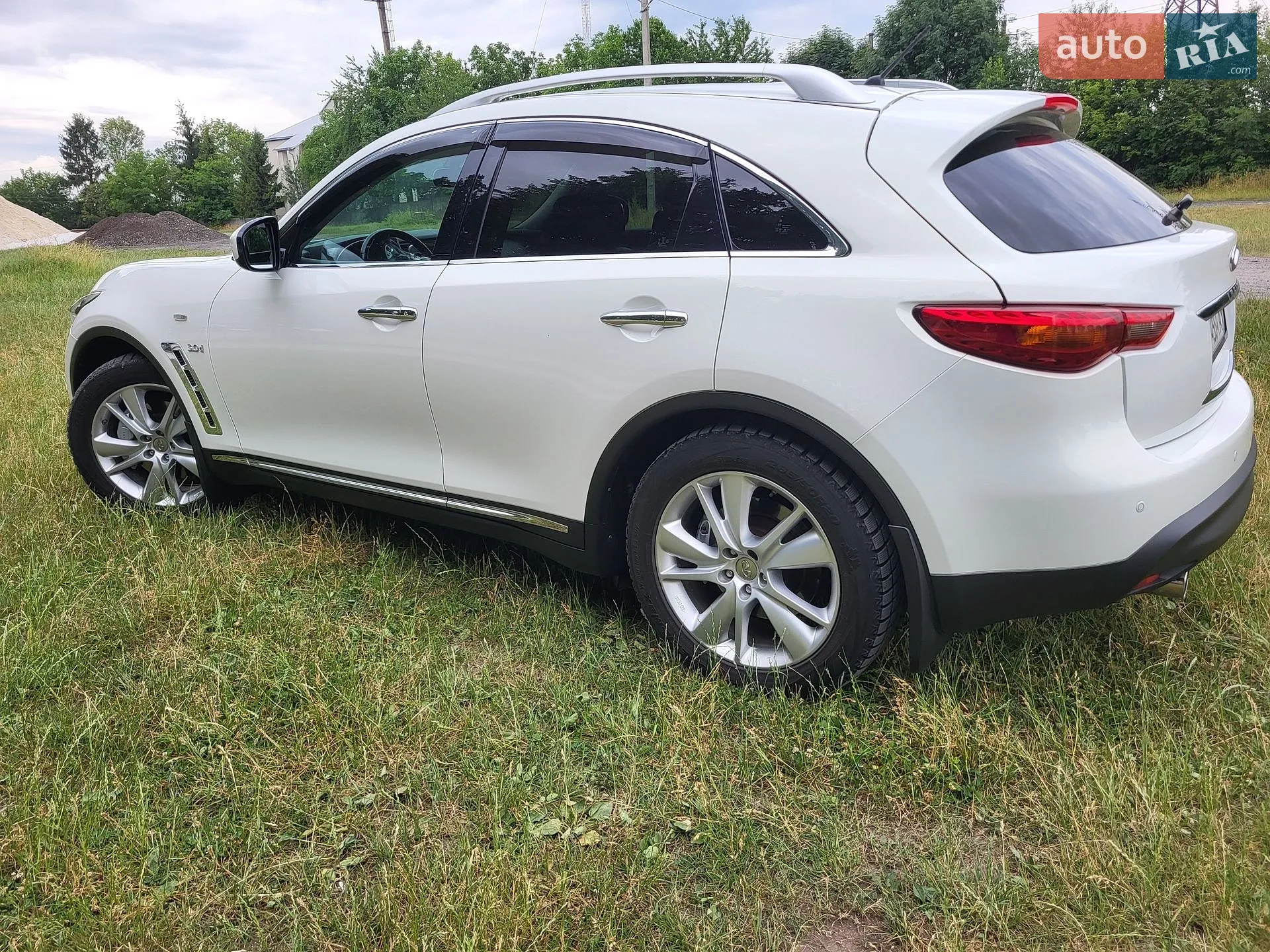 2015 Infiniti QX70 - мініатюра 6